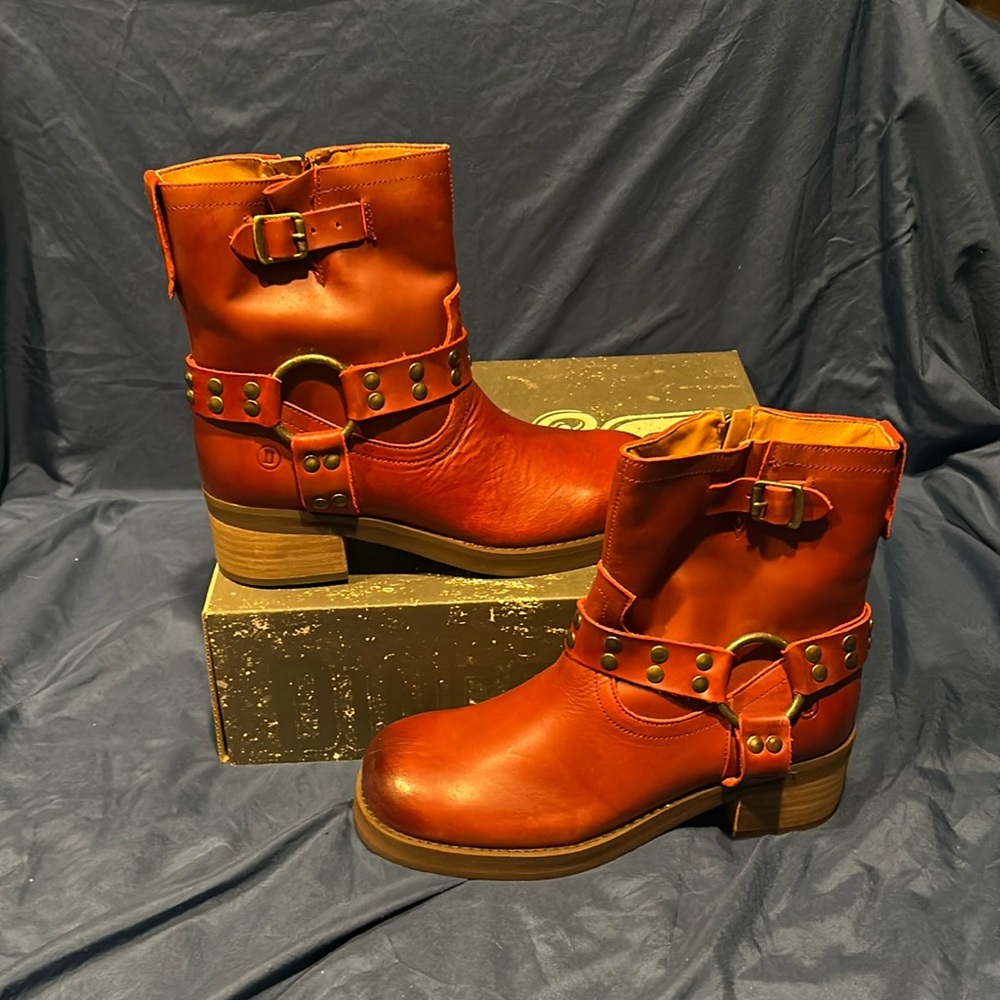dingo Red-Orange Leather Harness Mid-Calf Heeled Boots